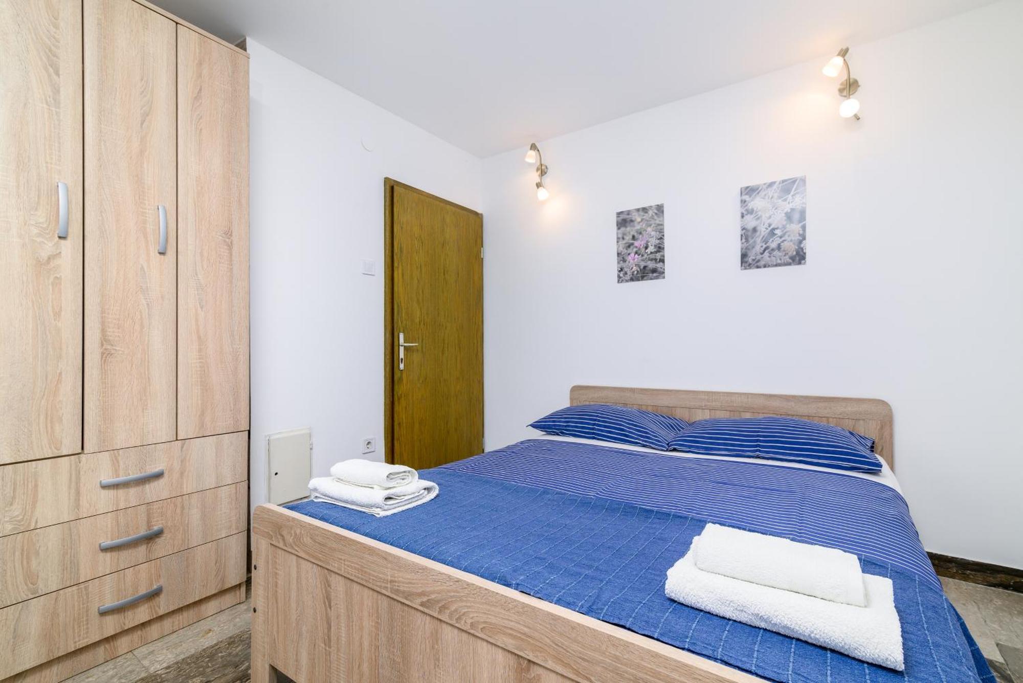 Apartments With A Parking Space Premantura, Medulin - 2228 Habitación foto